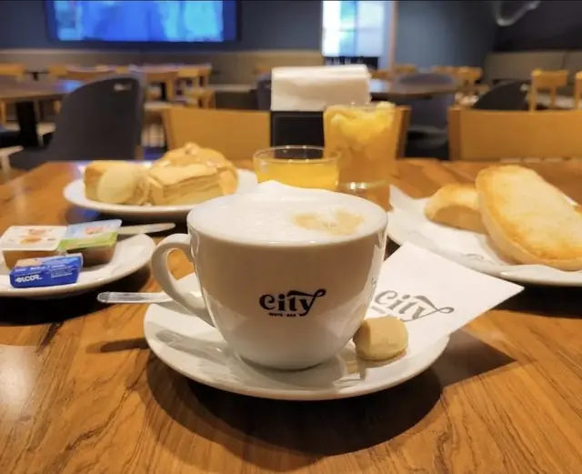 City Bar 3