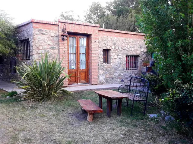 EL ANTIGUO REFUGIO