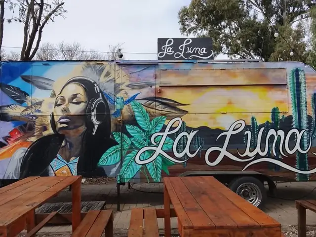 La Luna Food Truck