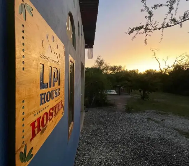 LIPI HOUSE HOSTEL