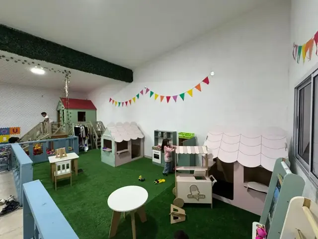 Paradise 4